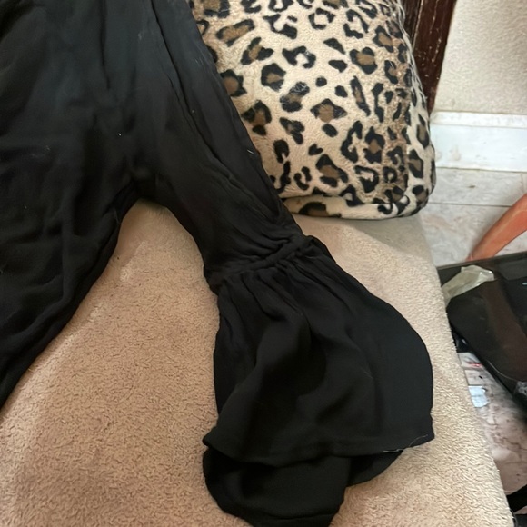 womens black hollister blouse, size small, gently used. perfect condition - Picture 5 of 5